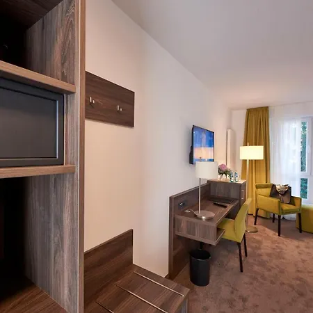 Hotel Muehlenhof Lollar Zewnętrze zdjęcie